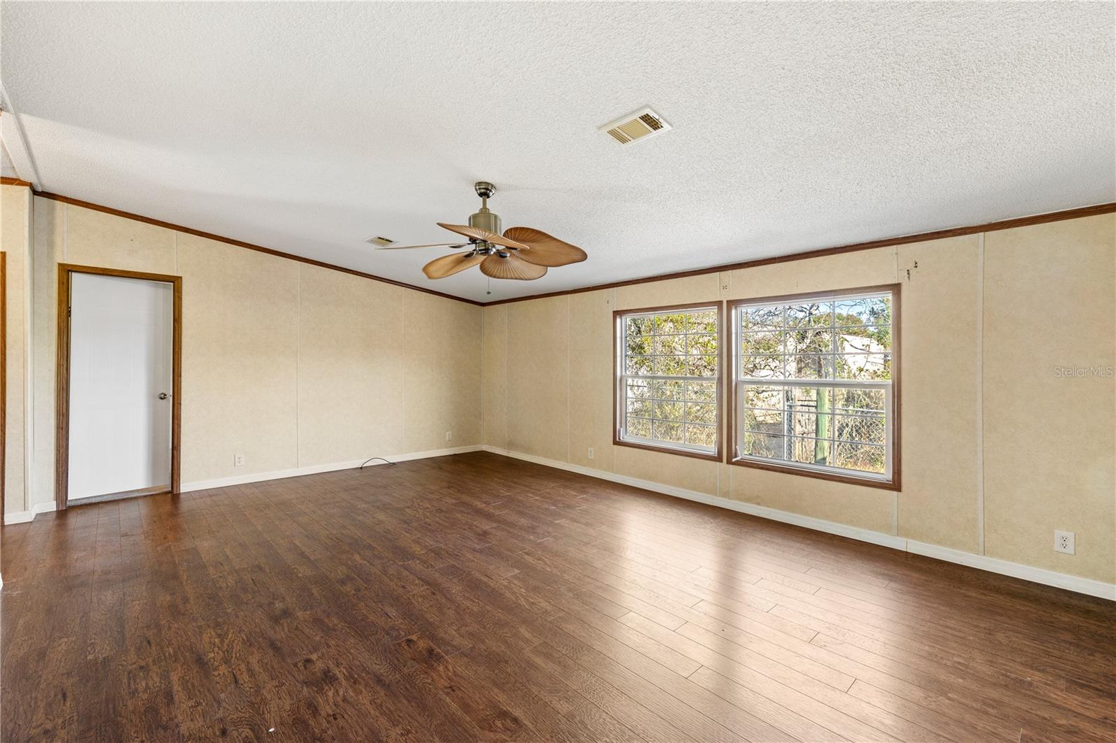 Image 30 of 49 For 32443 Memory Lane