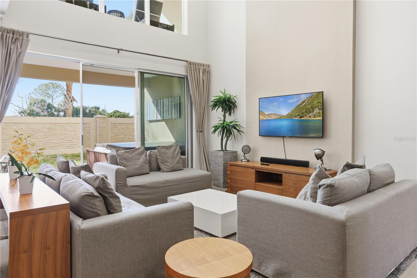 Image 11 of 47 For 3113 Brasilia Avenue