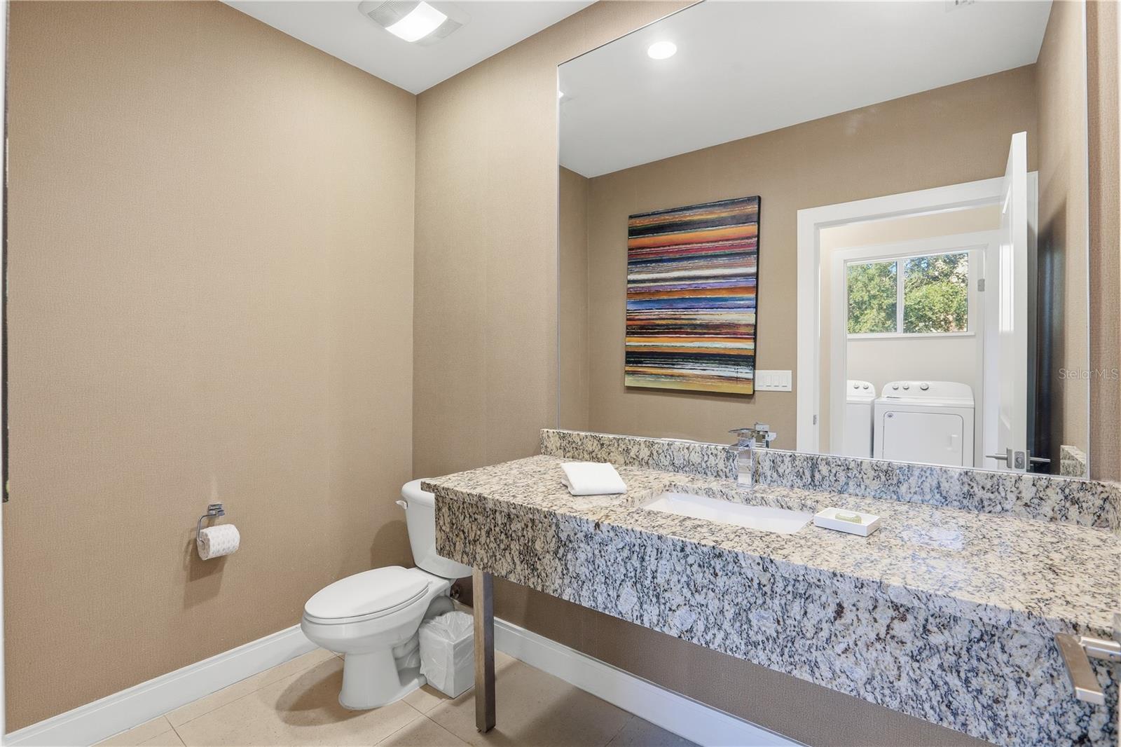 Image 17 of 47 For 3113 Brasilia Avenue