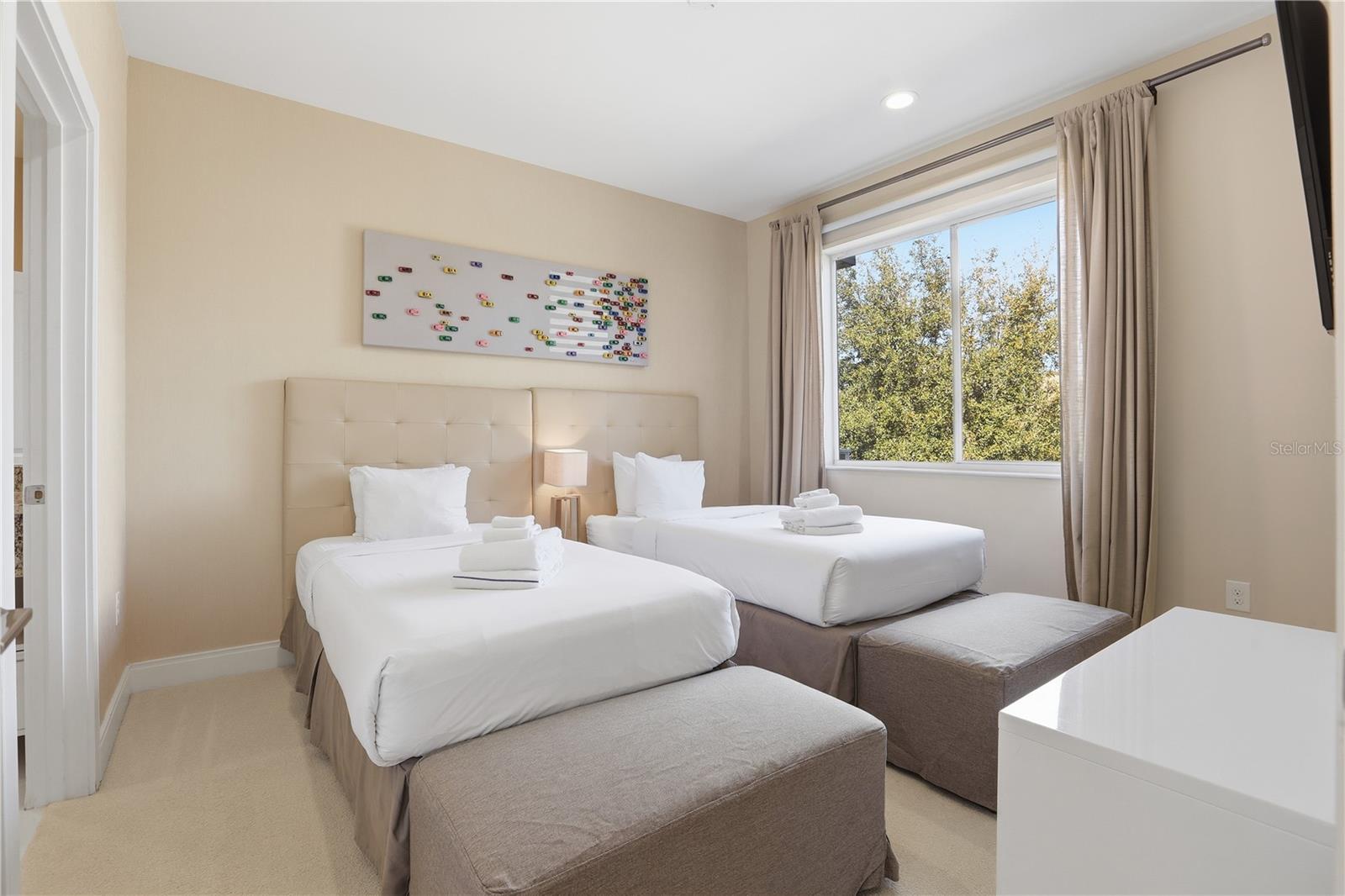 Image 32 of 47 For 3113 Brasilia Avenue