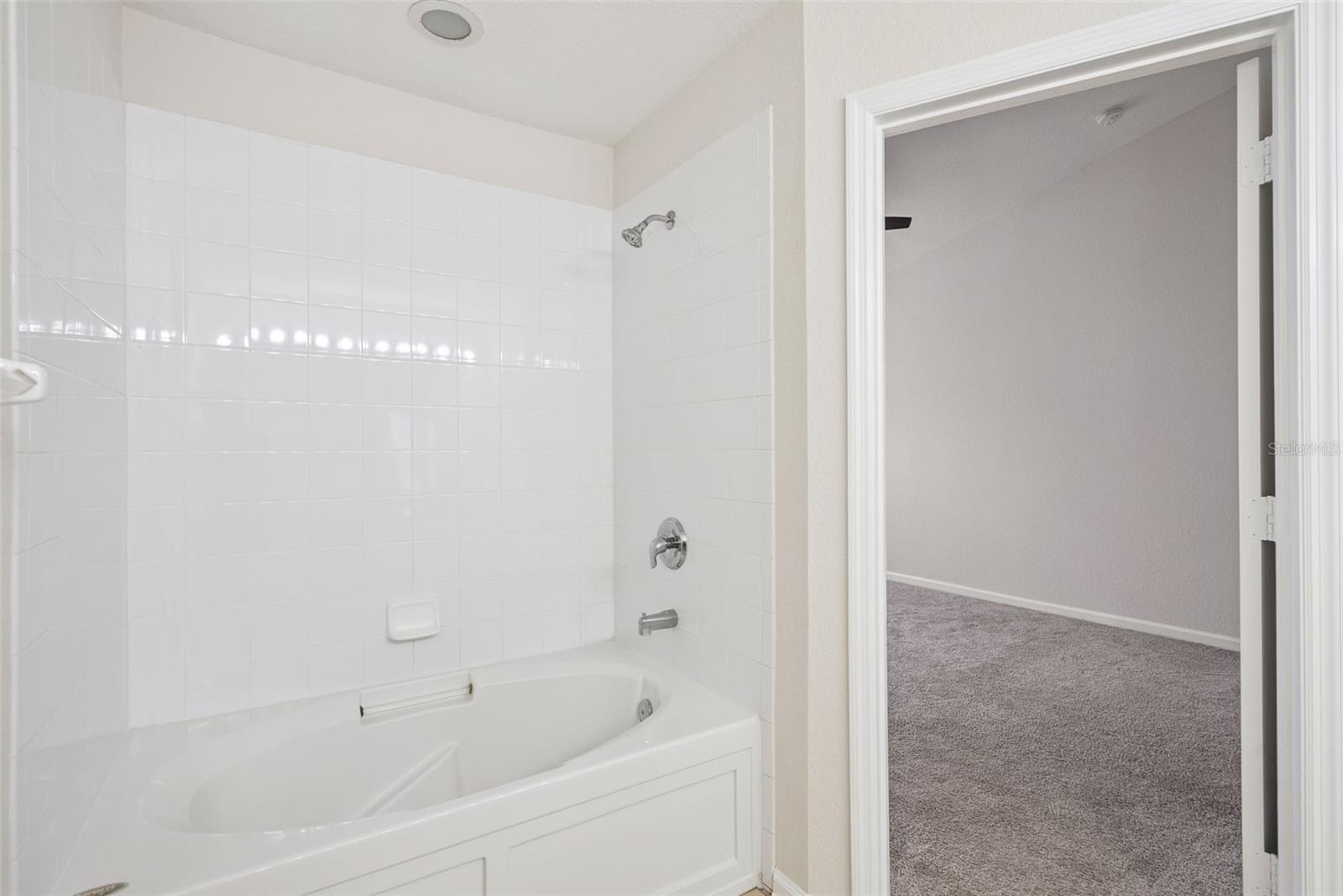 Image 14 of 22 For 5049 Hawkstone Drive