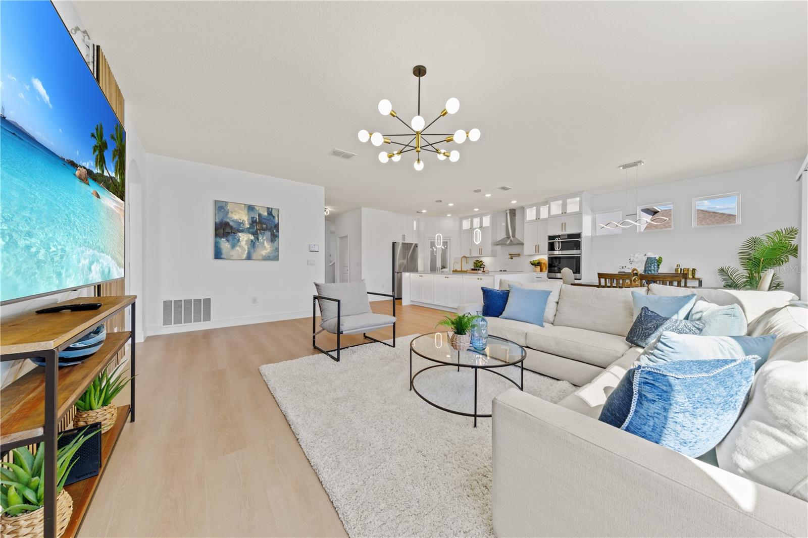 Image 11 of 60 For 14416 Travois Way