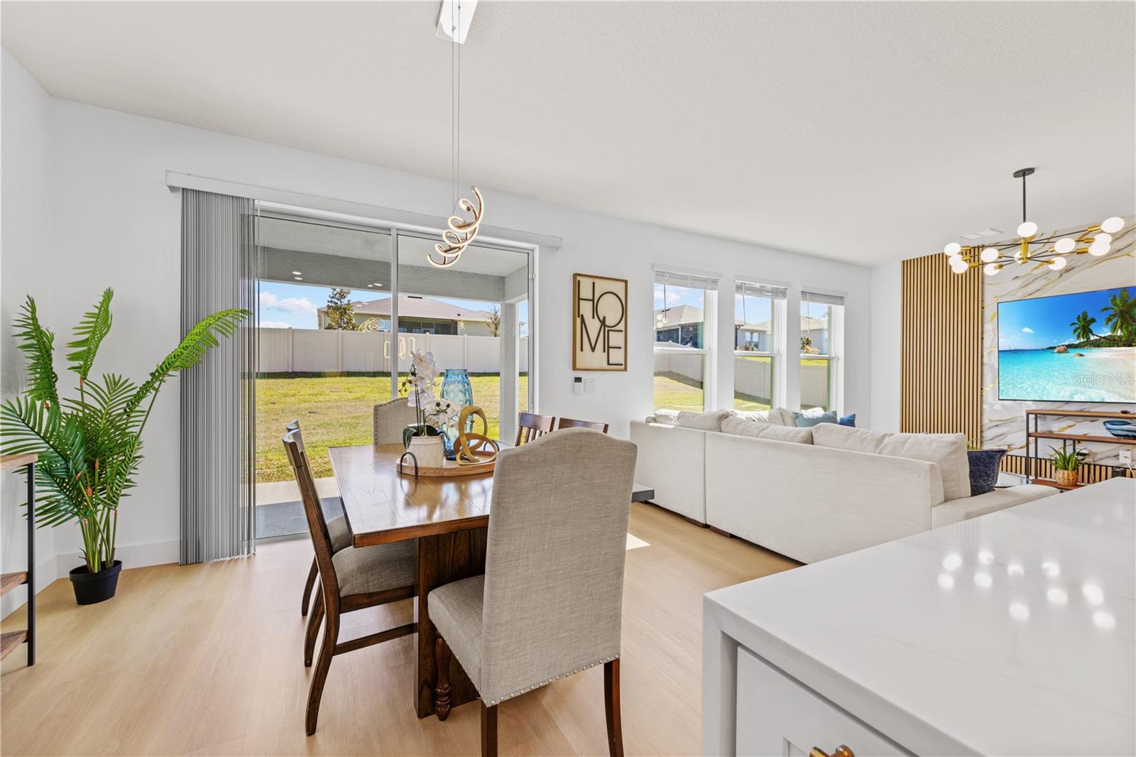 Image 19 of 60 For 14416 Travois Way