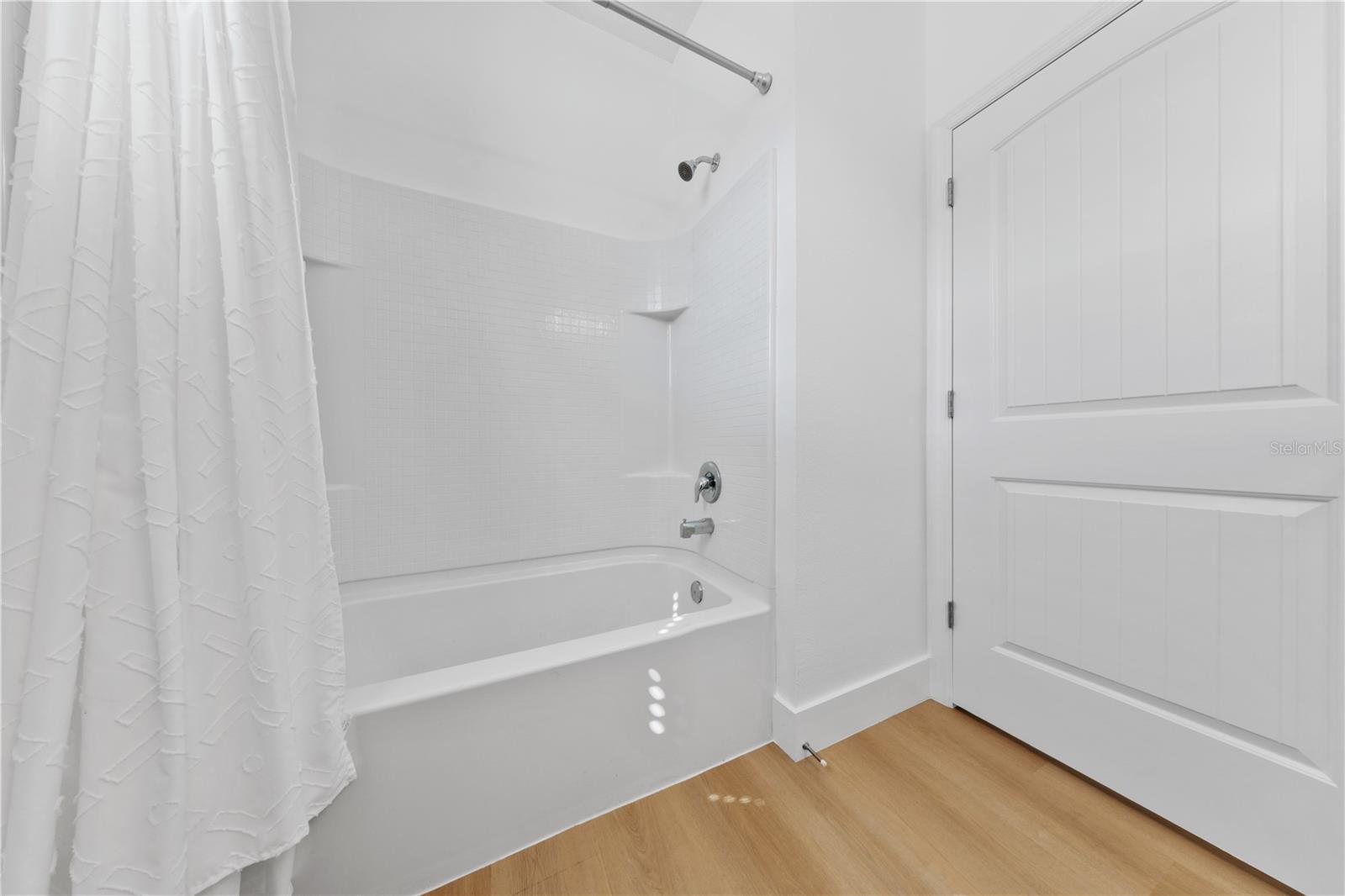 Image 26 of 60 For 14416 Travois Way