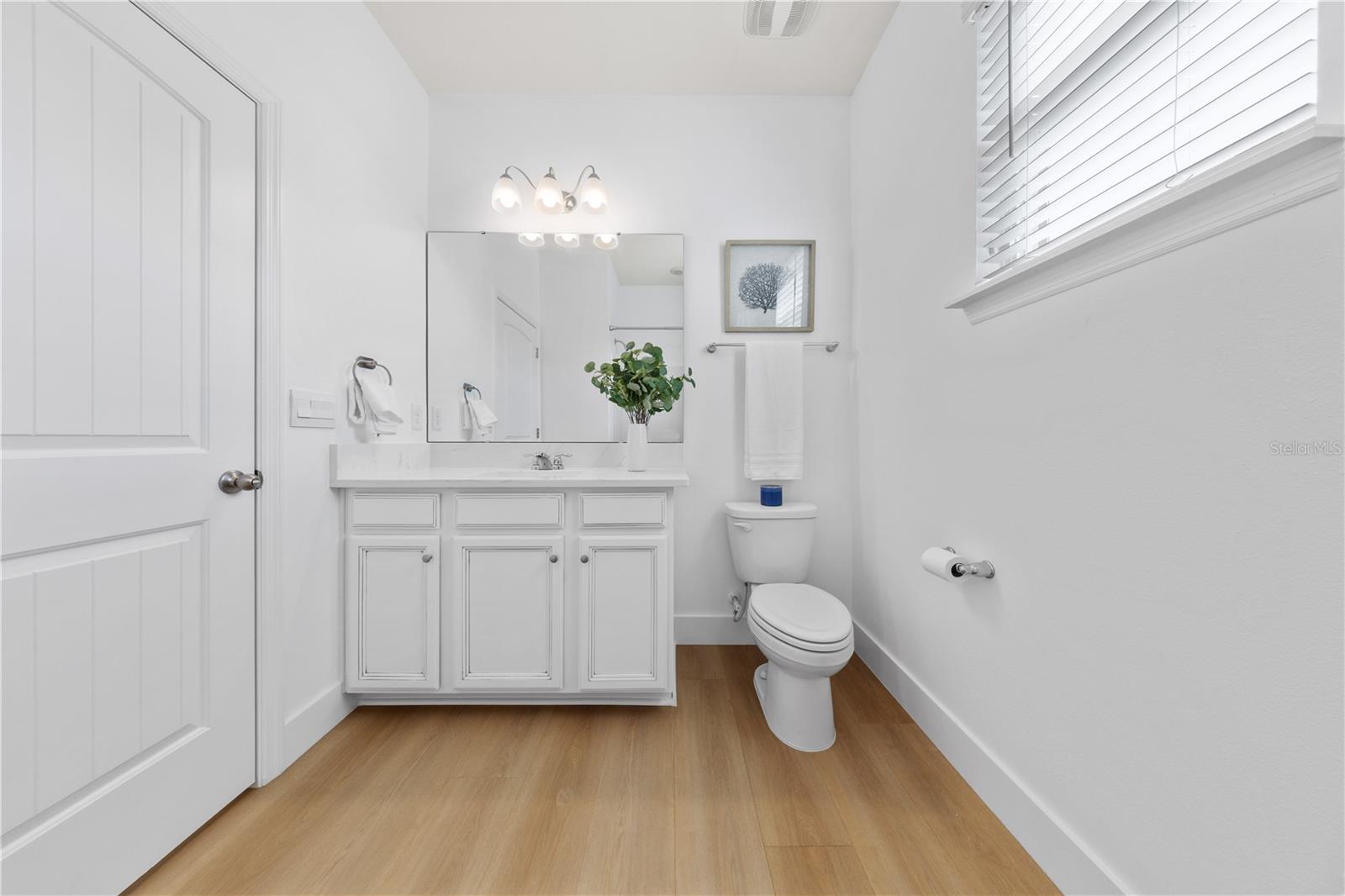 Image 27 of 60 For 14416 Travois Way