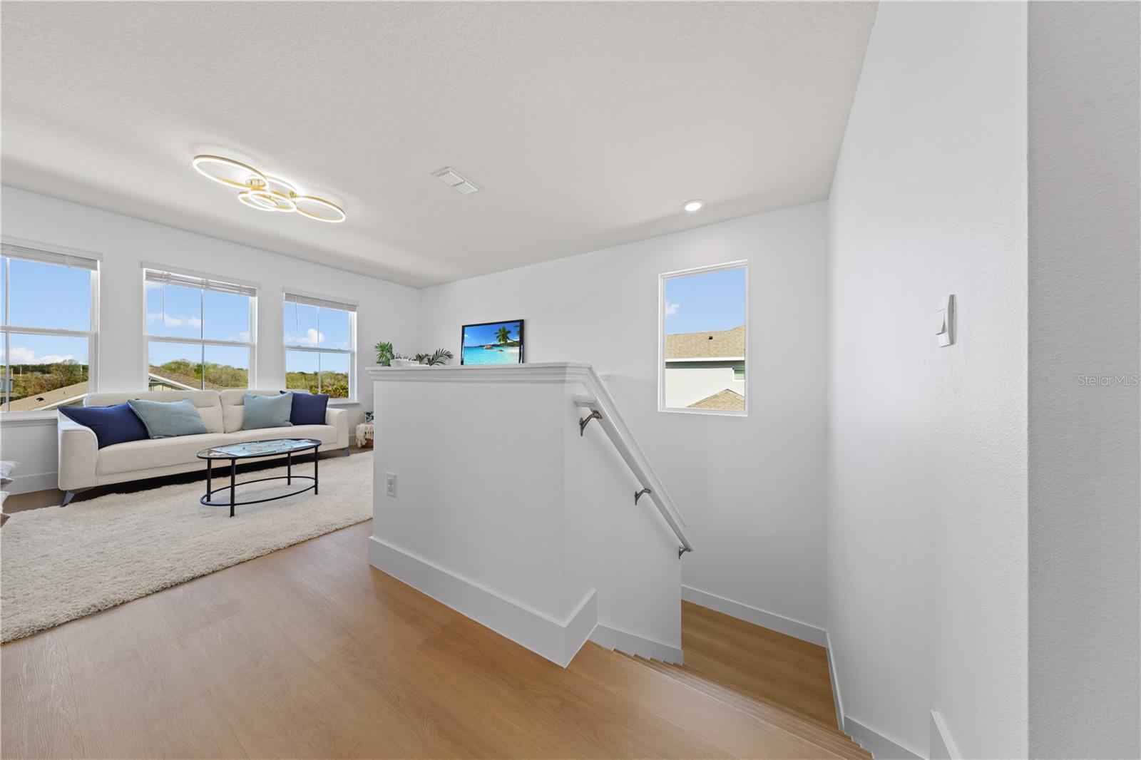 Image 31 of 60 For 14416 Travois Way