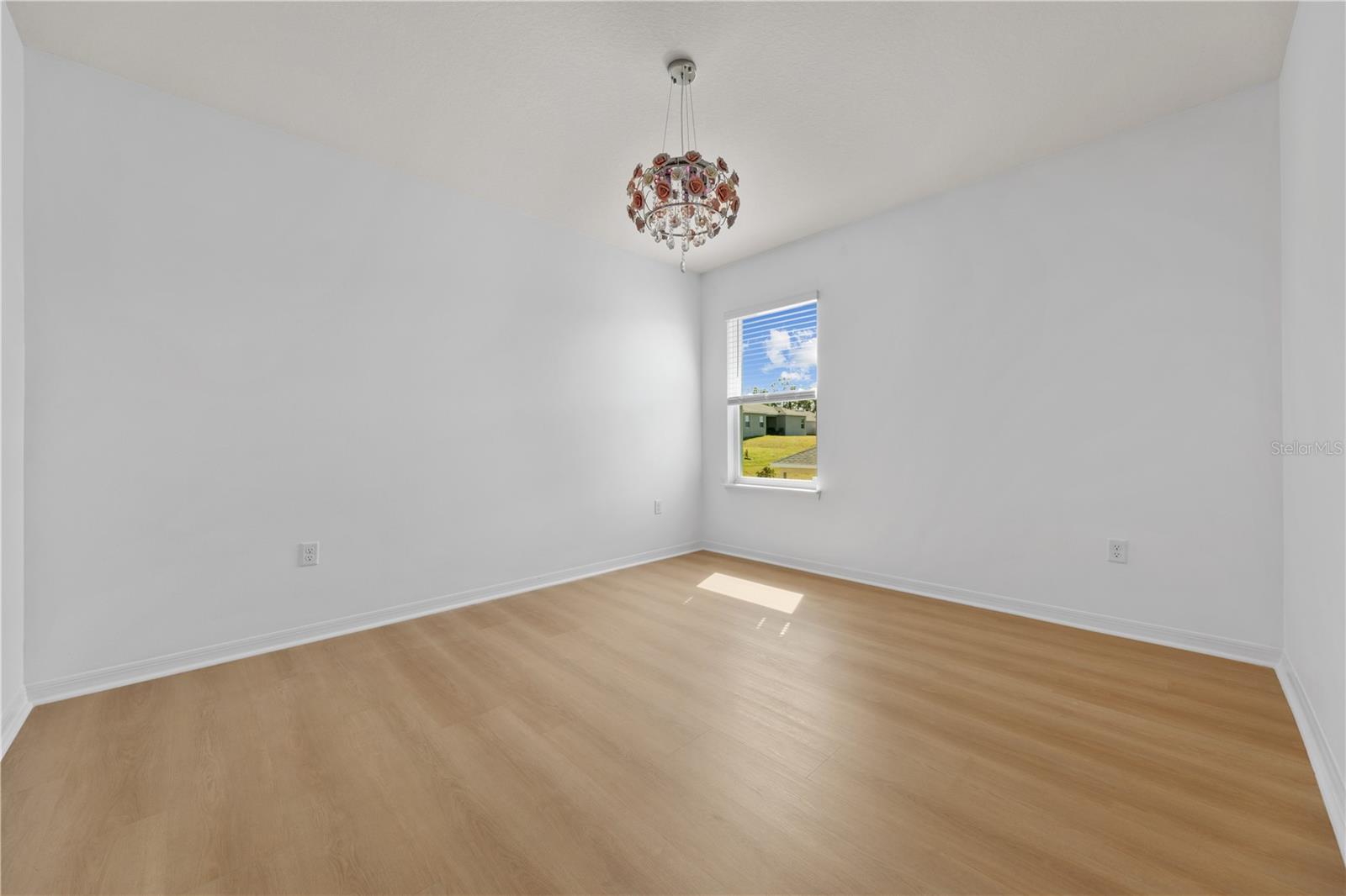 Image 44 of 60 For 14416 Travois Way