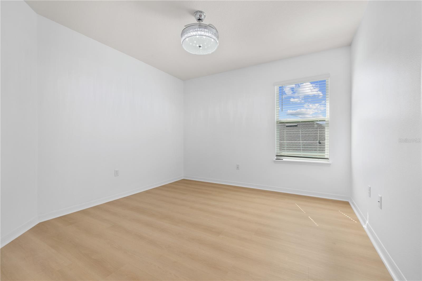 Image 49 of 60 For 14416 Travois Way