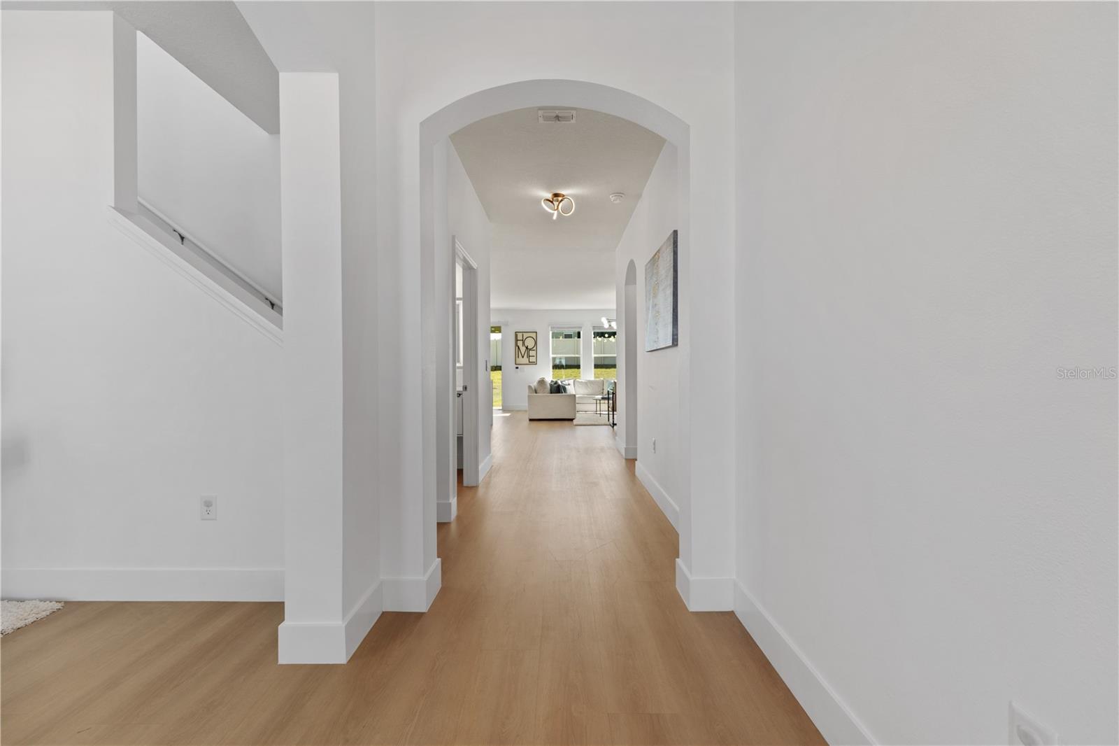 Image 5 of 60 For 14416 Travois Way