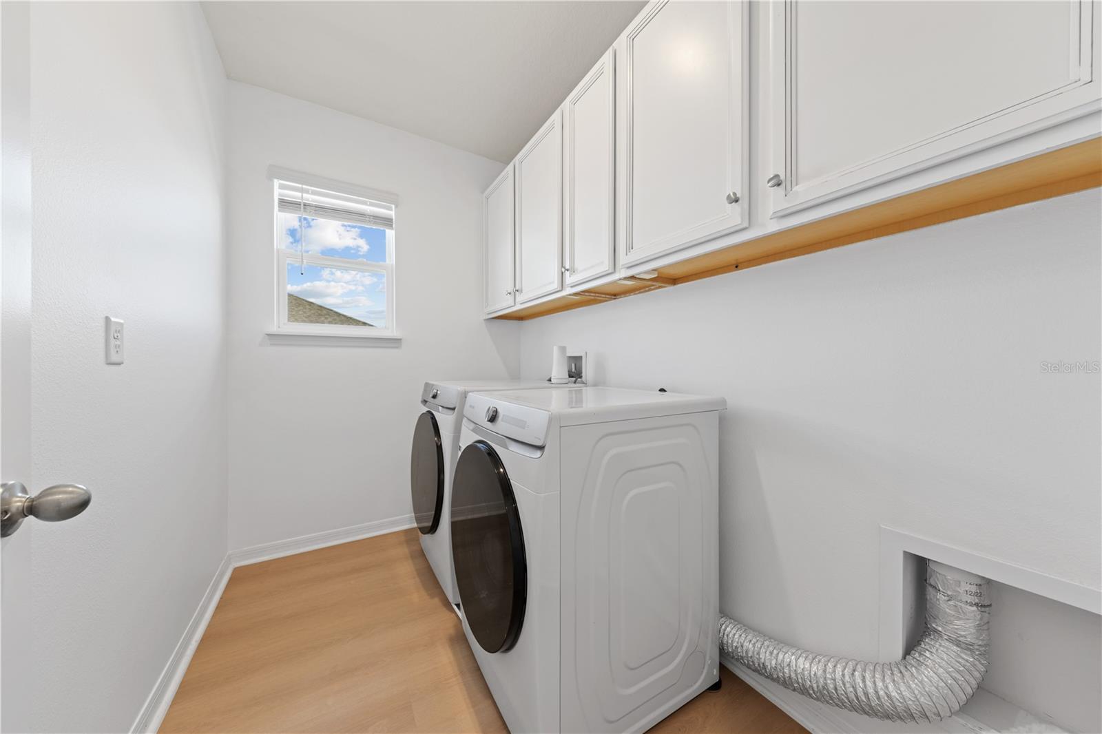 Image 52 of 60 For 14416 Travois Way