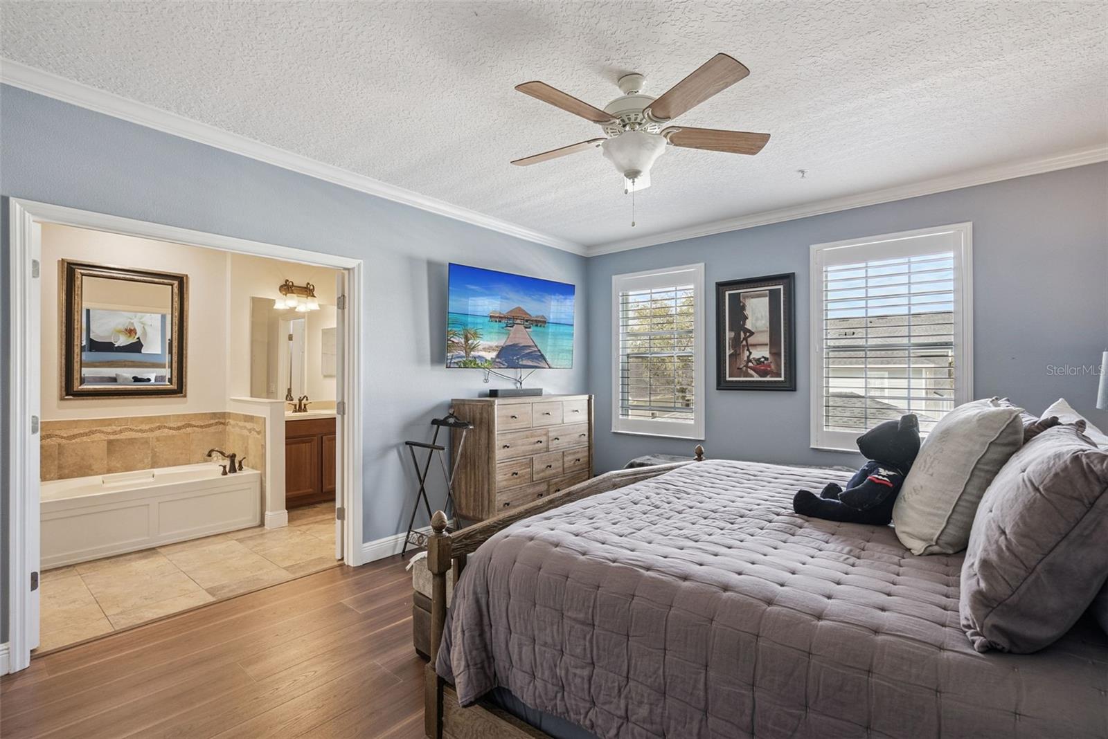 Image 11 of 20 For 5423 Baldwin Park Street