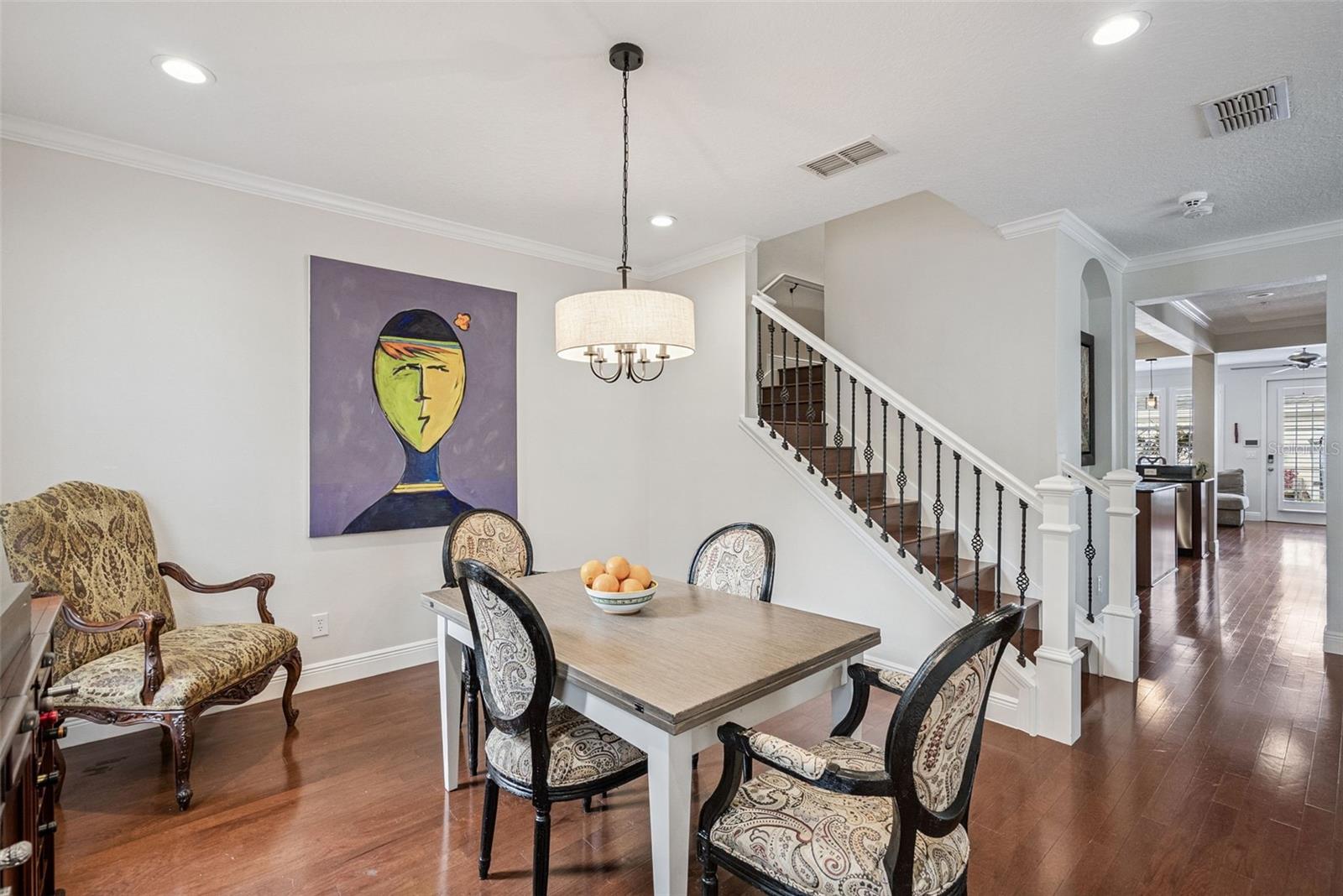 Image 3 of 20 For 5423 Baldwin Park Street