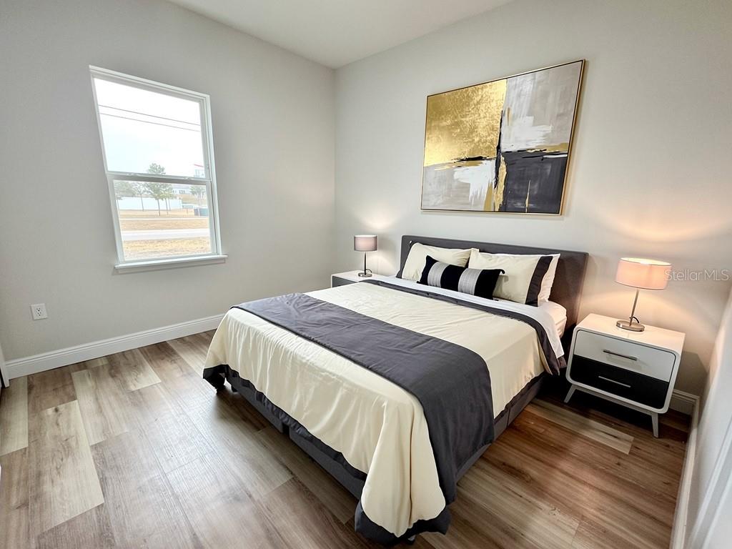 Image 10 of 20 For 3383 Loveland Boulevard