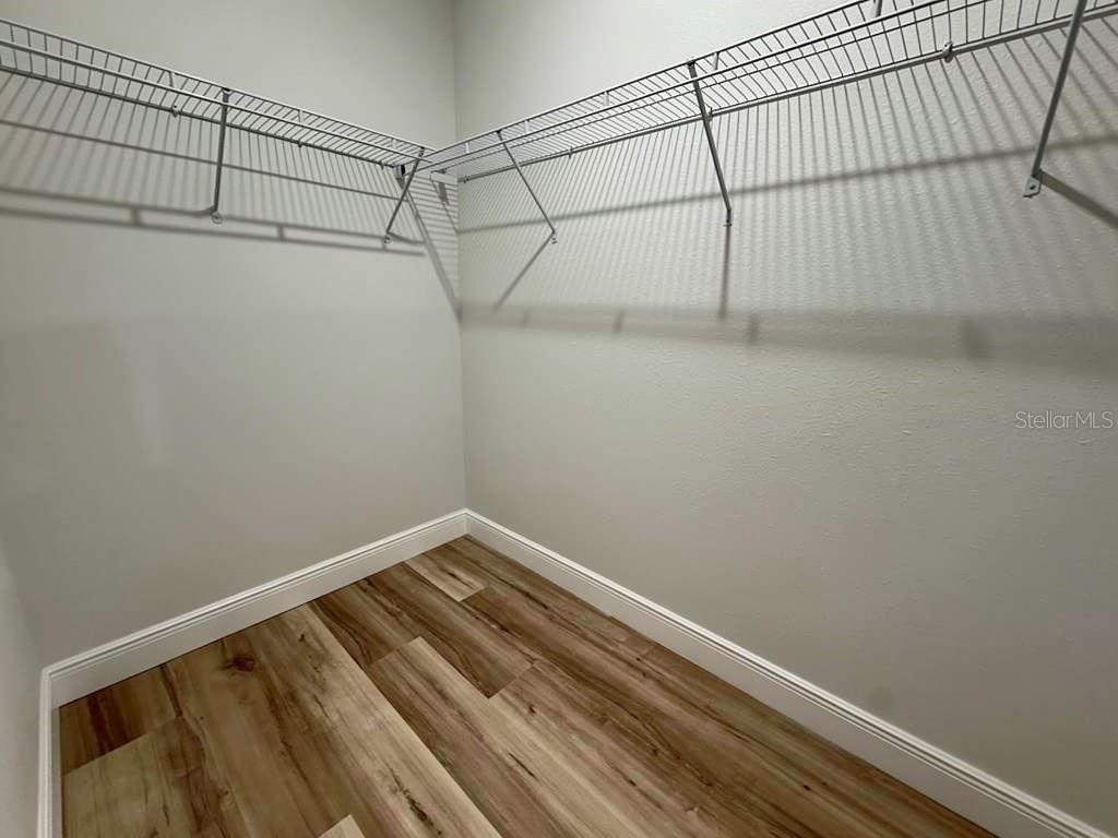 Image 11 of 20 For 3383 Loveland Boulevard