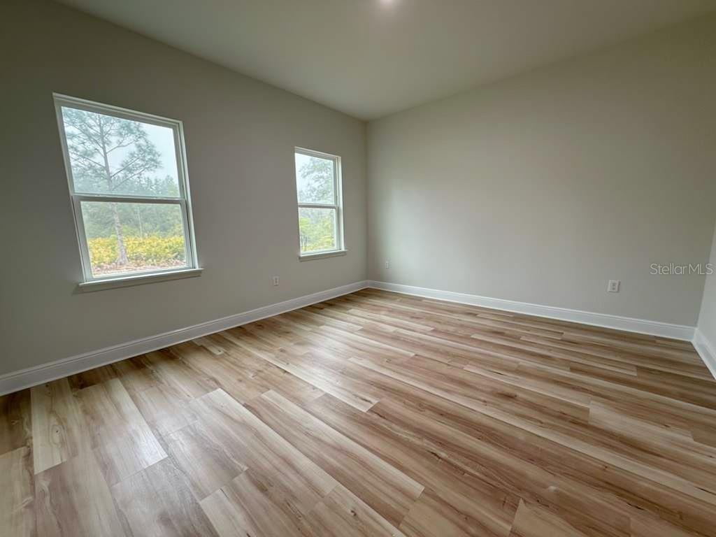 Image 16 of 20 For 3383 Loveland Boulevard