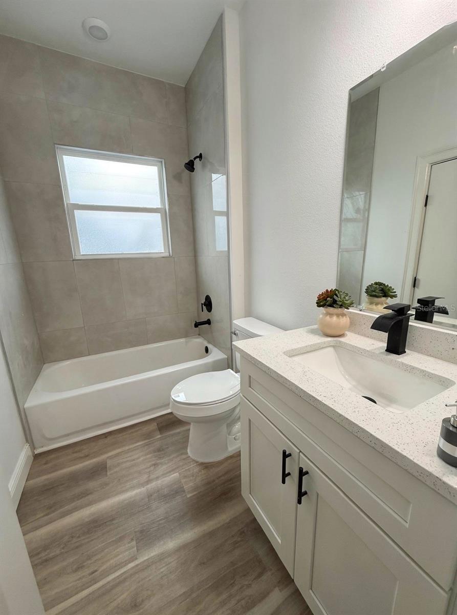 Image 7 of 20 For 3383 Loveland Boulevard