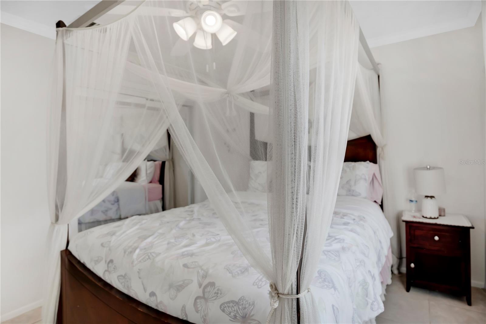 Image 17 of 35 For 3123 Graceland Court