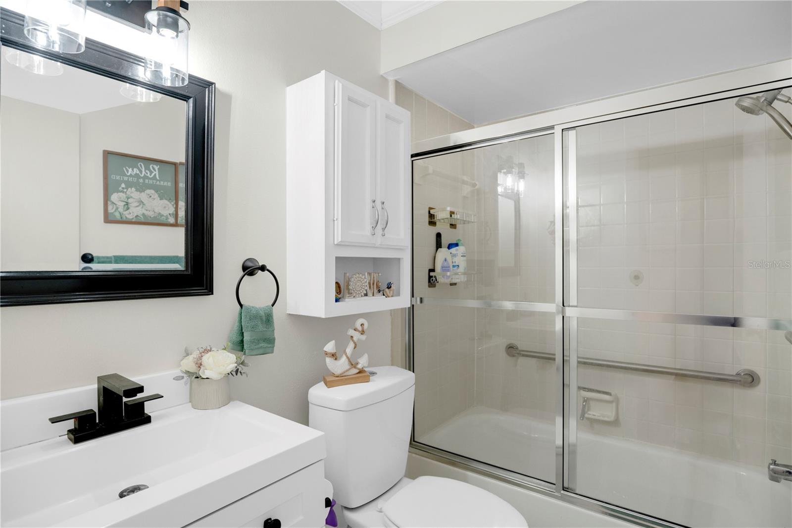 Image 22 of 35 For 3123 Graceland Court