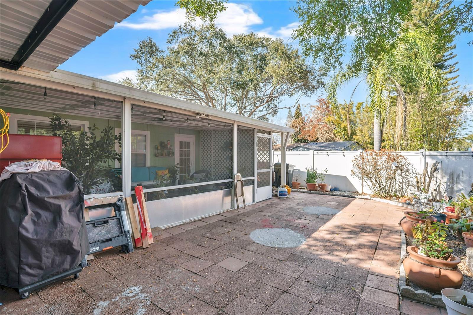 Image 27 of 35 For 3123 Graceland Court