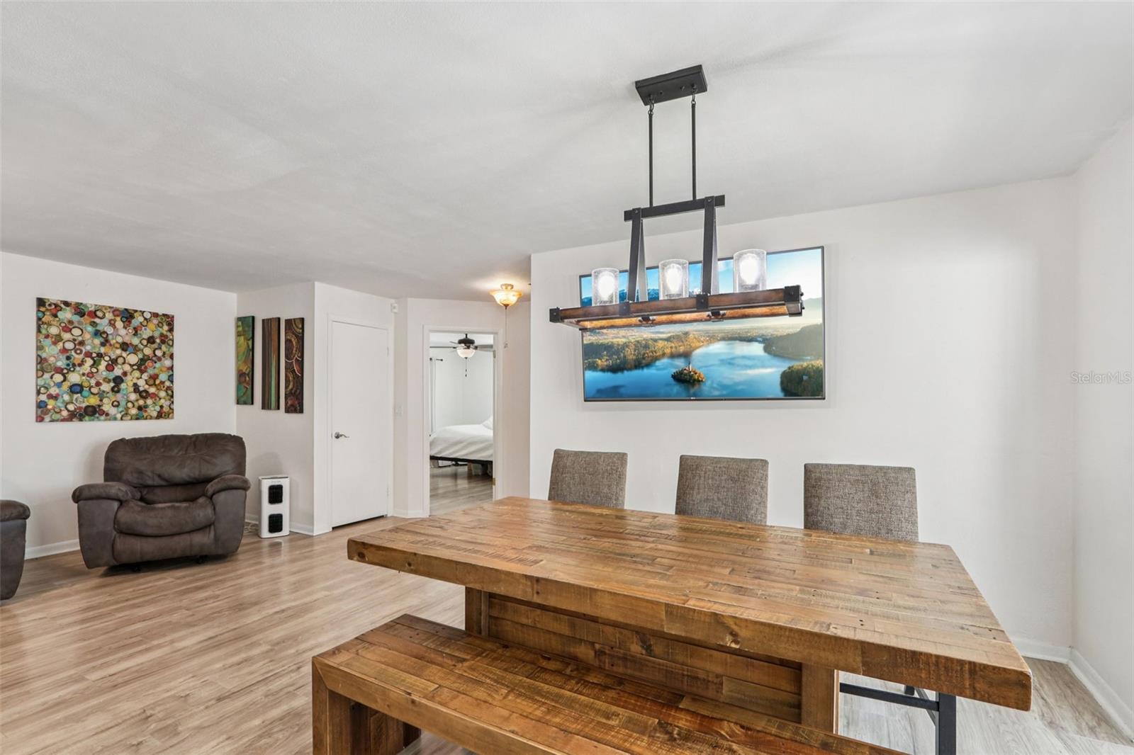 Image 10 of 26 For 209 Tropic Way