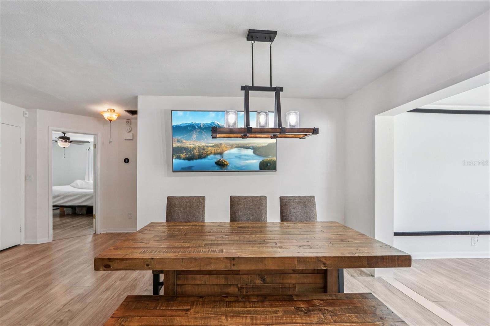 Image 11 of 26 For 209 Tropic Way