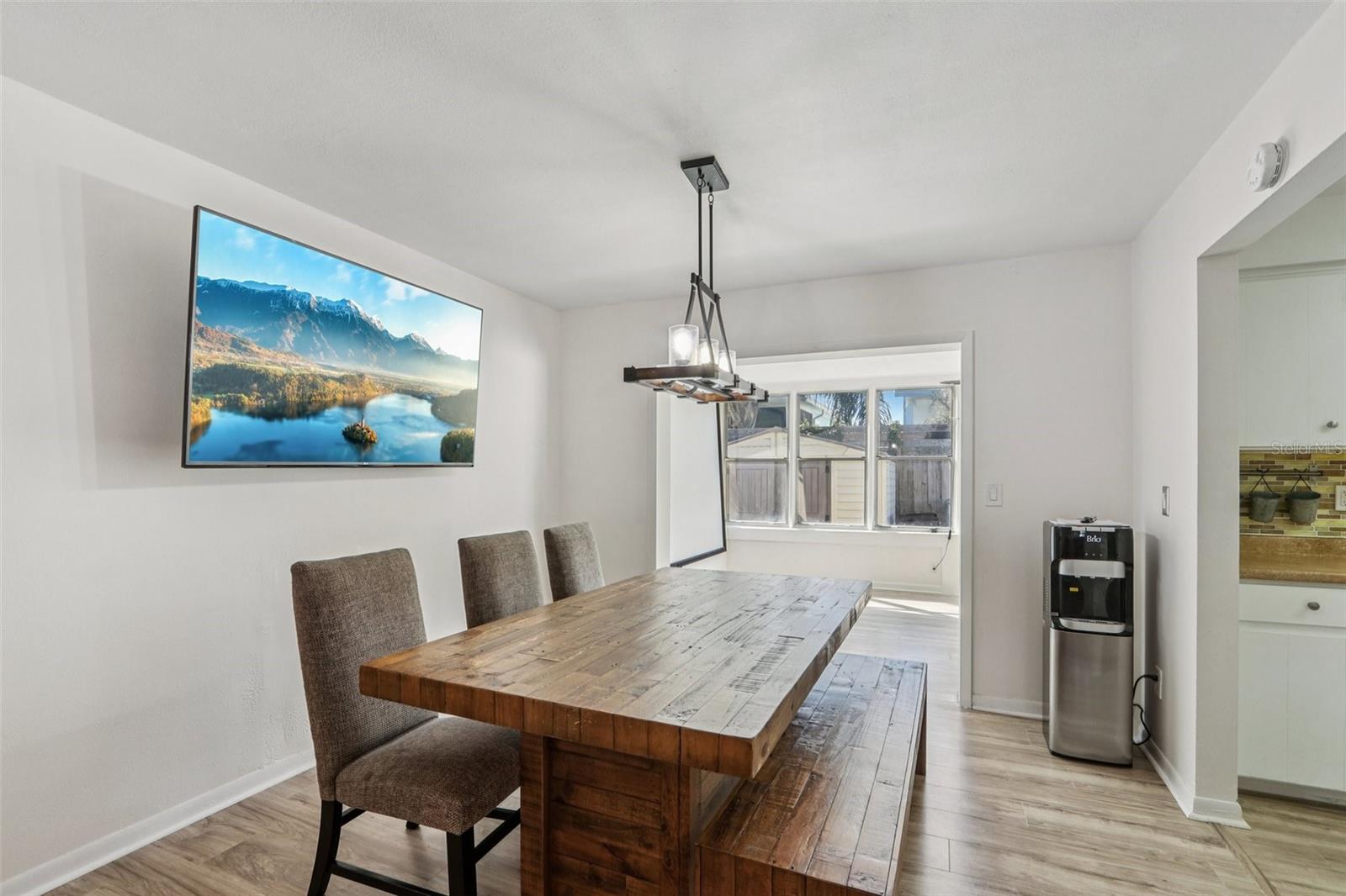 Image 12 of 26 For 209 Tropic Way