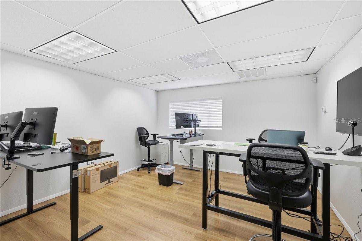 Image 21 of 26 For 711 60th Street Court E