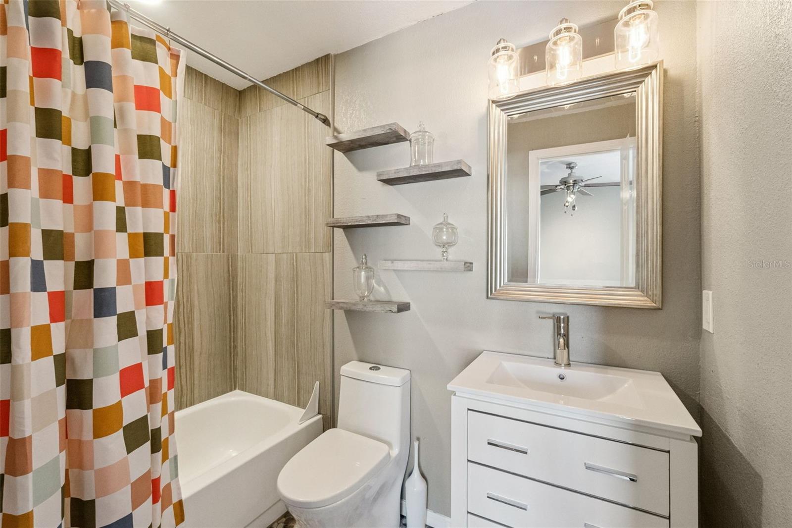 Image 16 of 32 For 2613 Church Street