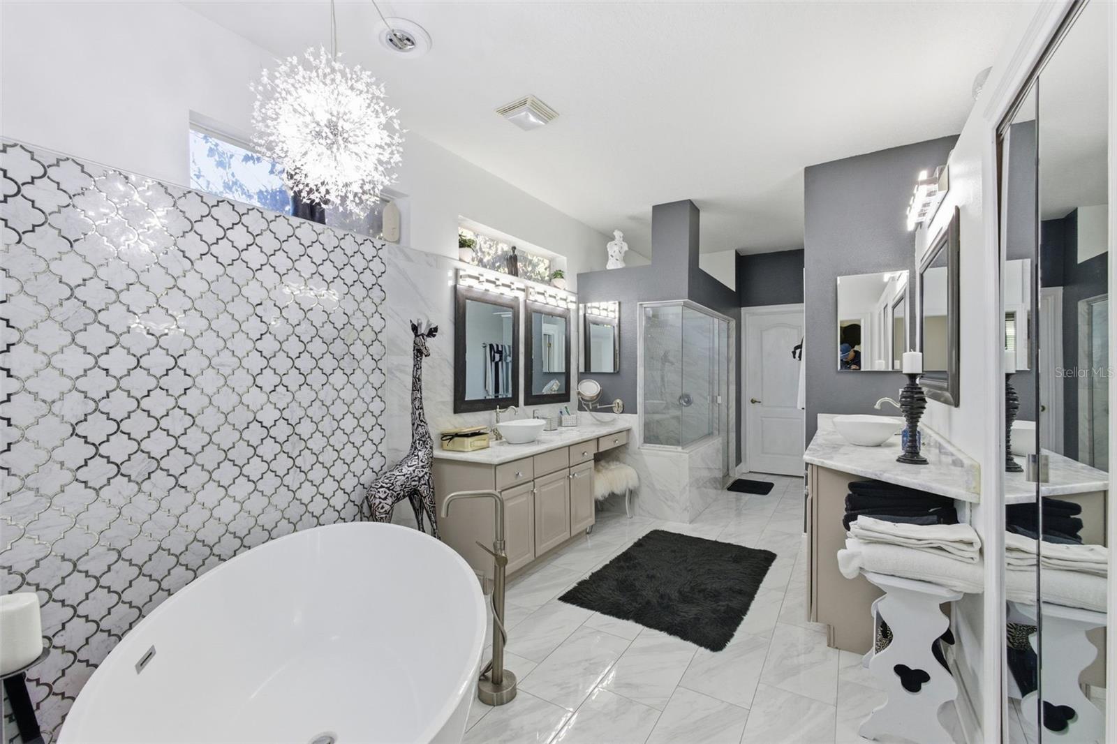 Image 29 of 75 For 2691 Aloma Oaks Drive