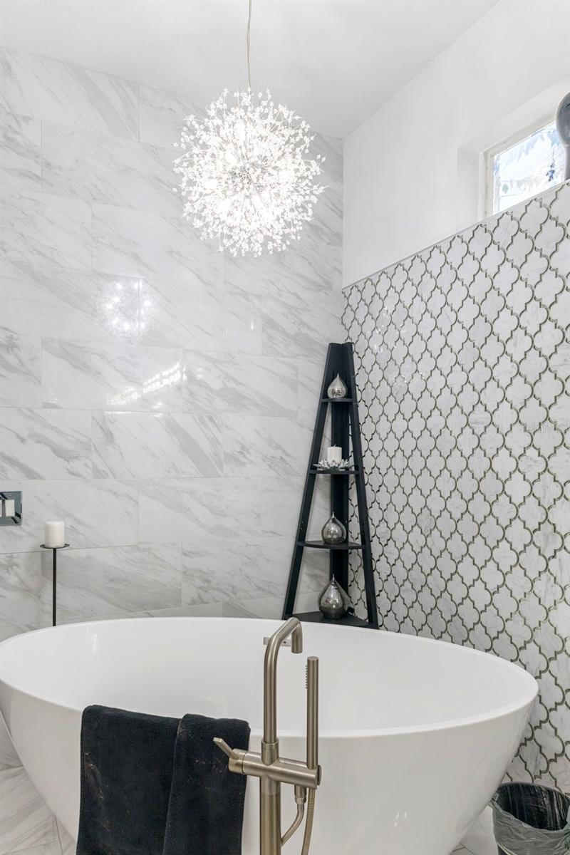 Image 31 of 75 For 2691 Aloma Oaks Drive