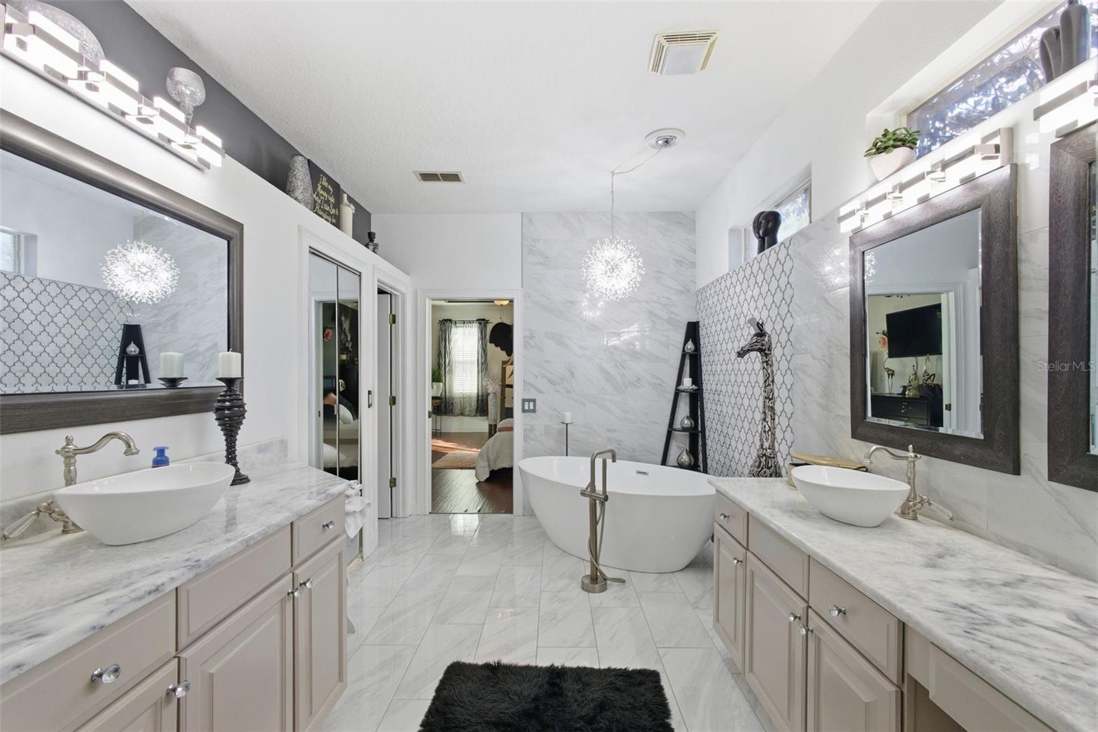 Image 34 of 75 For 2691 Aloma Oaks Drive