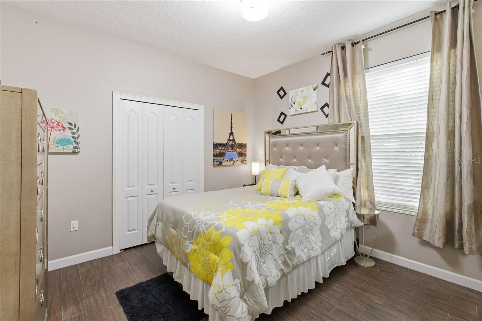 Image 37 of 75 For 2691 Aloma Oaks Drive