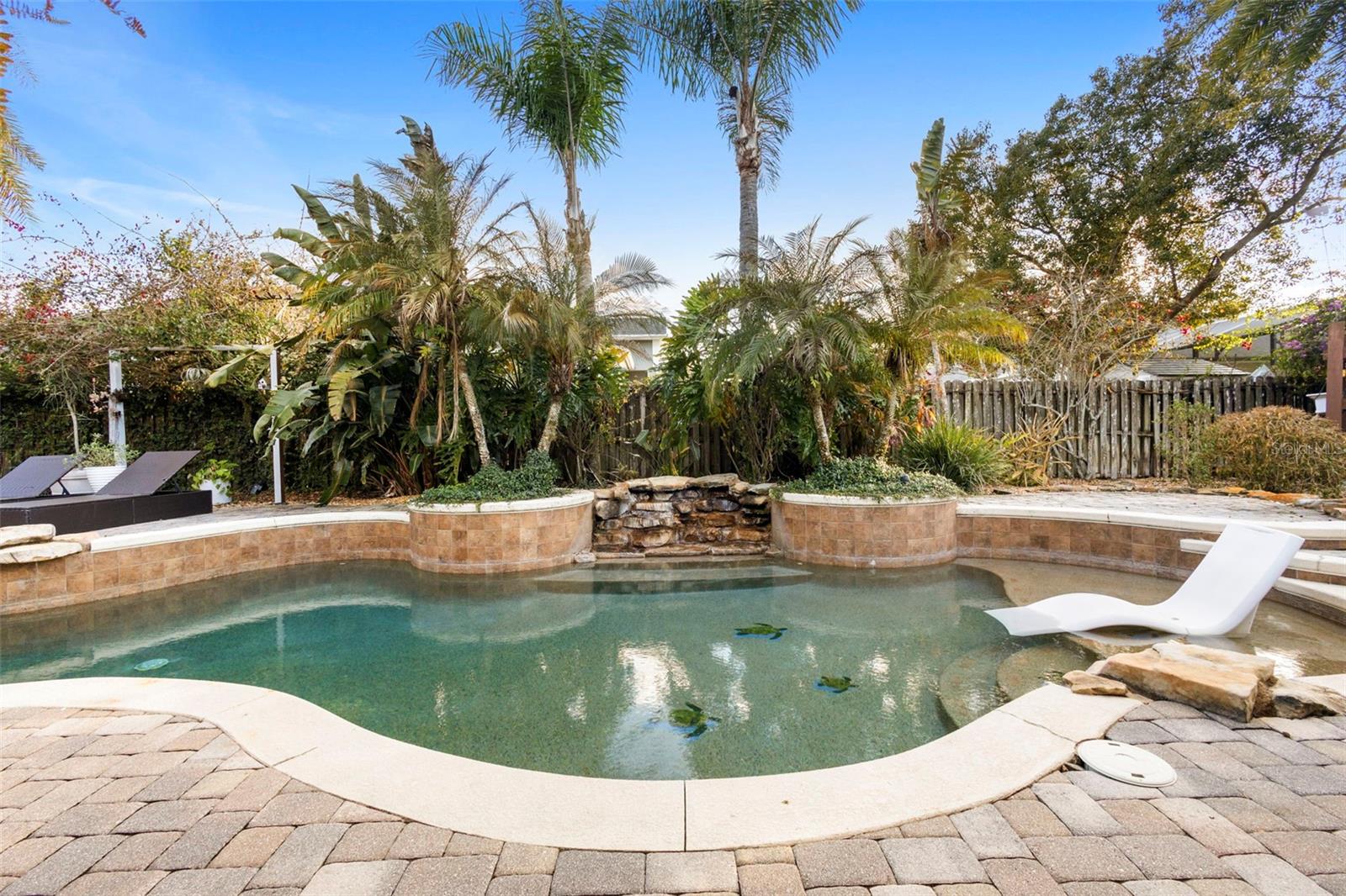 Image 54 of 75 For 2691 Aloma Oaks Drive