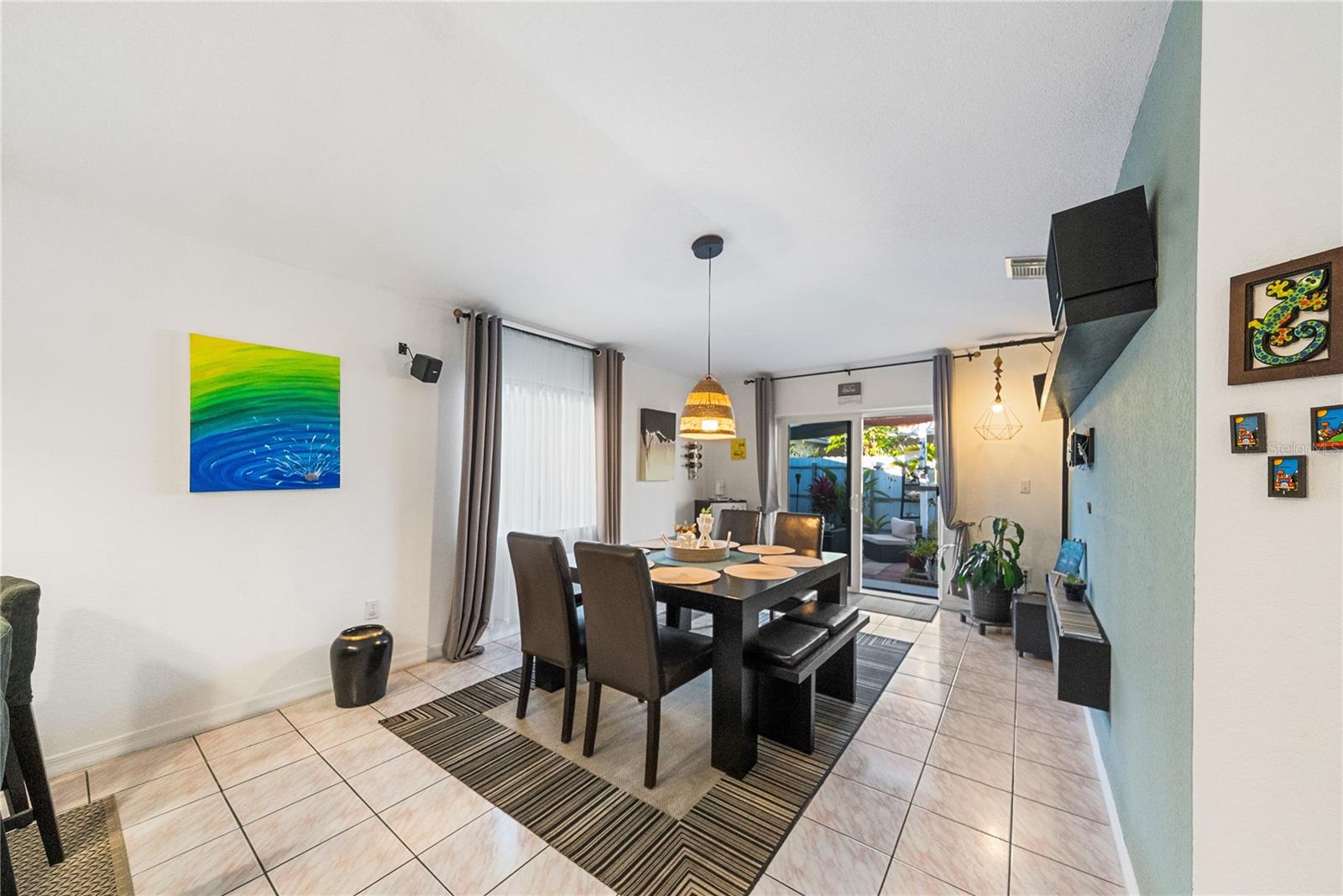 Image 17 of 35 For 10095 127th Street