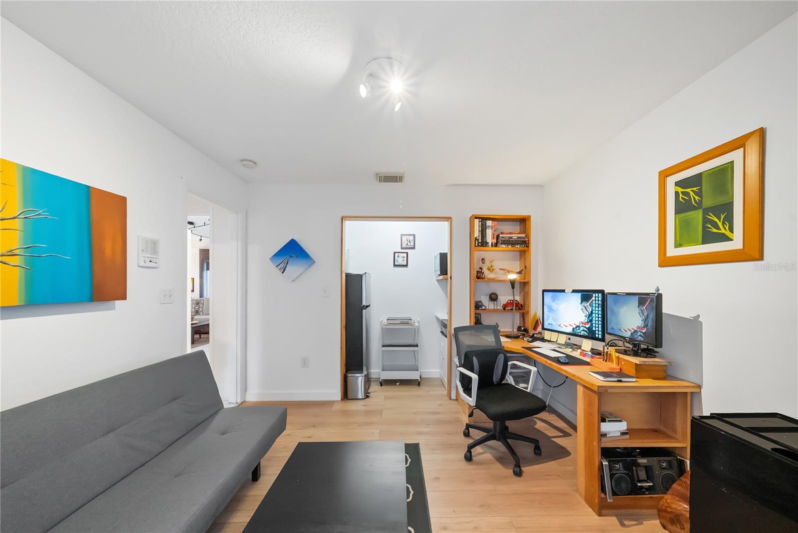 Image 26 of 35 For 10095 127th Street