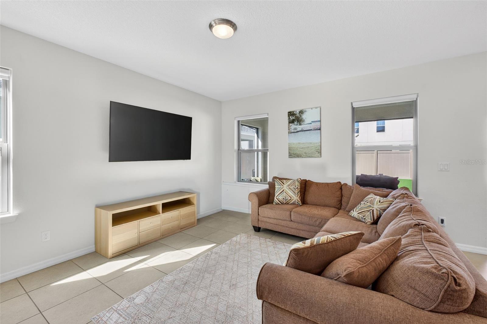 Image 9 of 68 For 2817 Alpine Meadow Lane