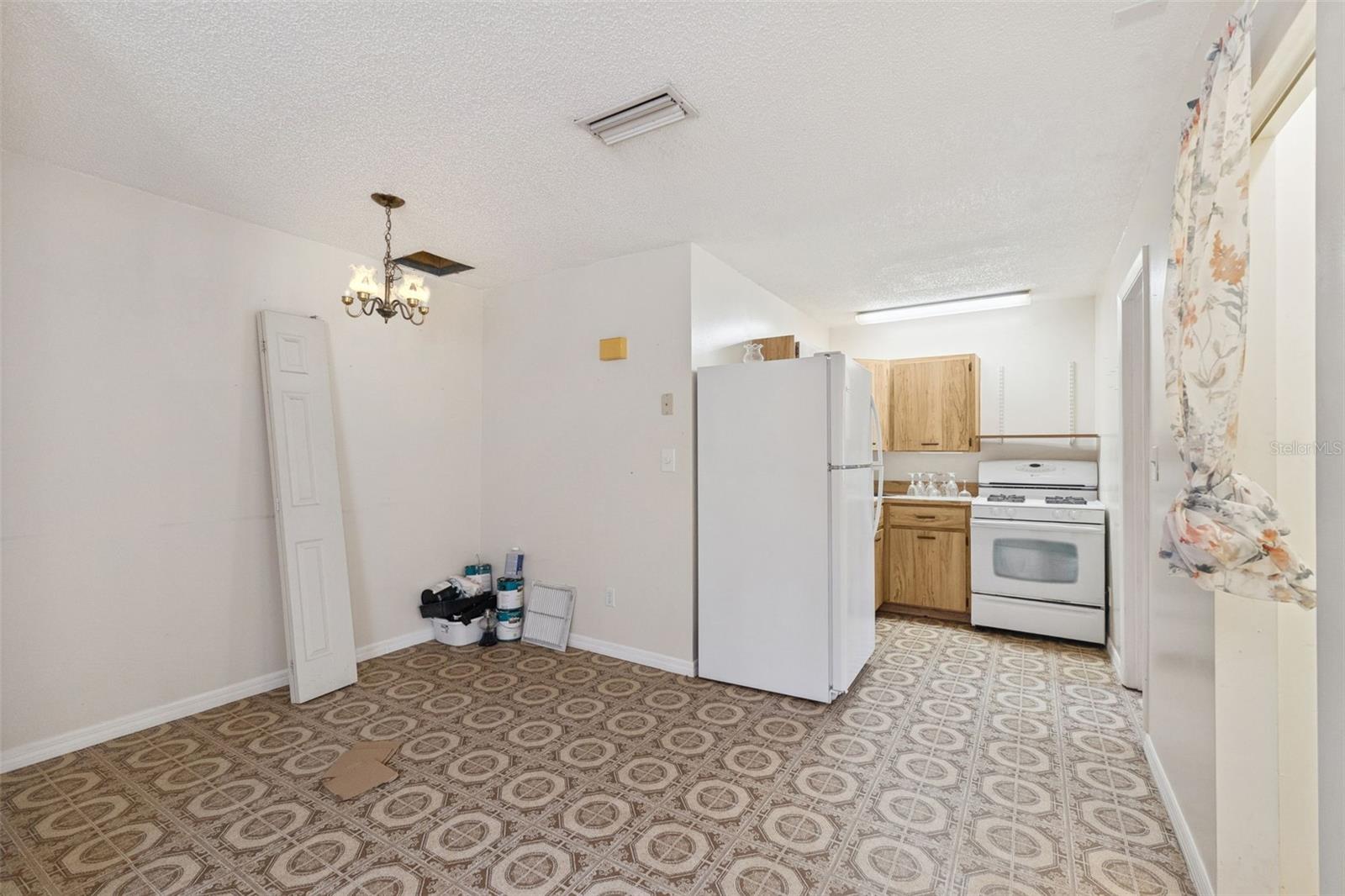 Image 8 of 11 For 1439 Shady Place 1&2