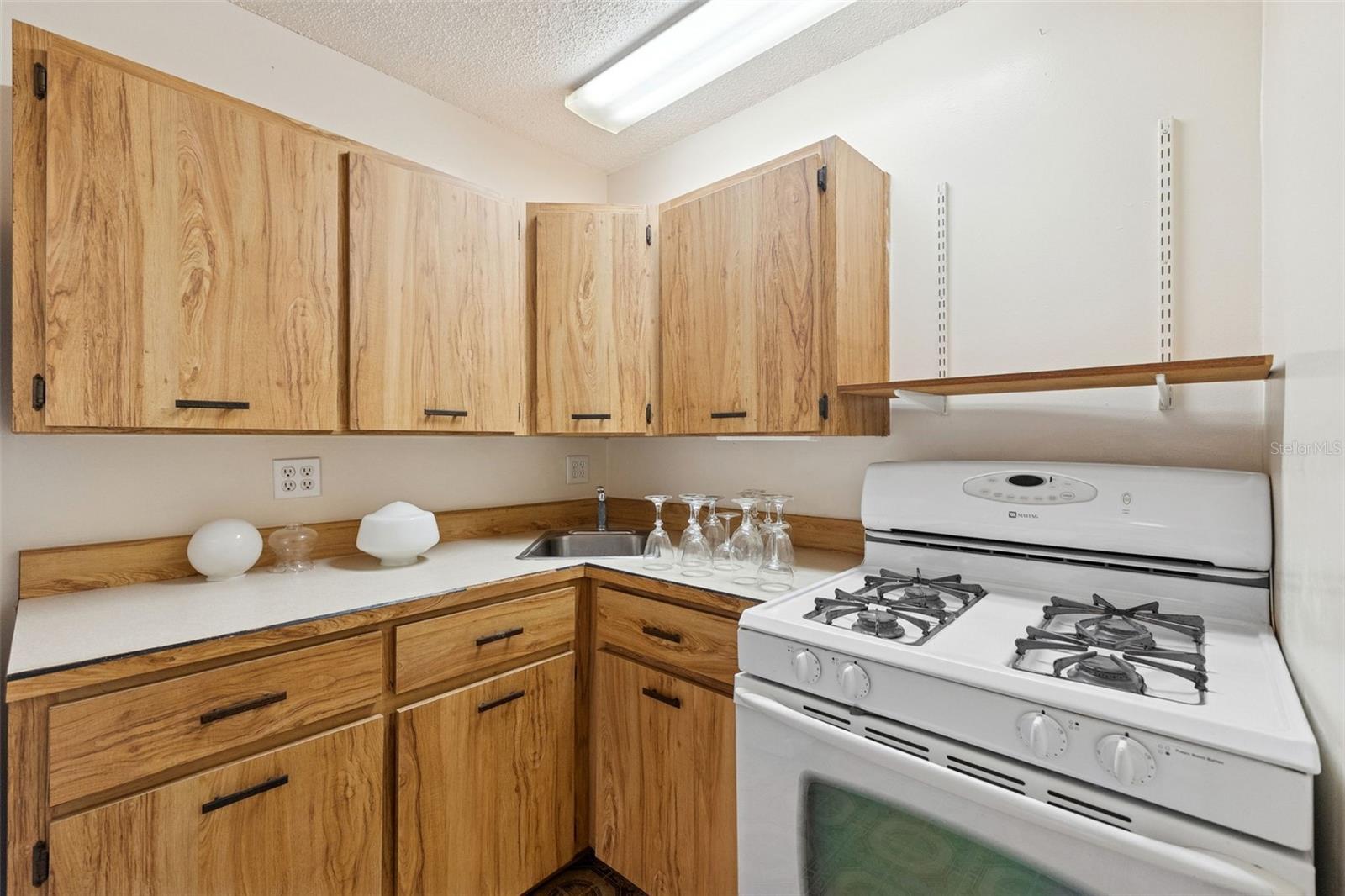 Image 9 of 11 For 1439 Shady Place 1&2