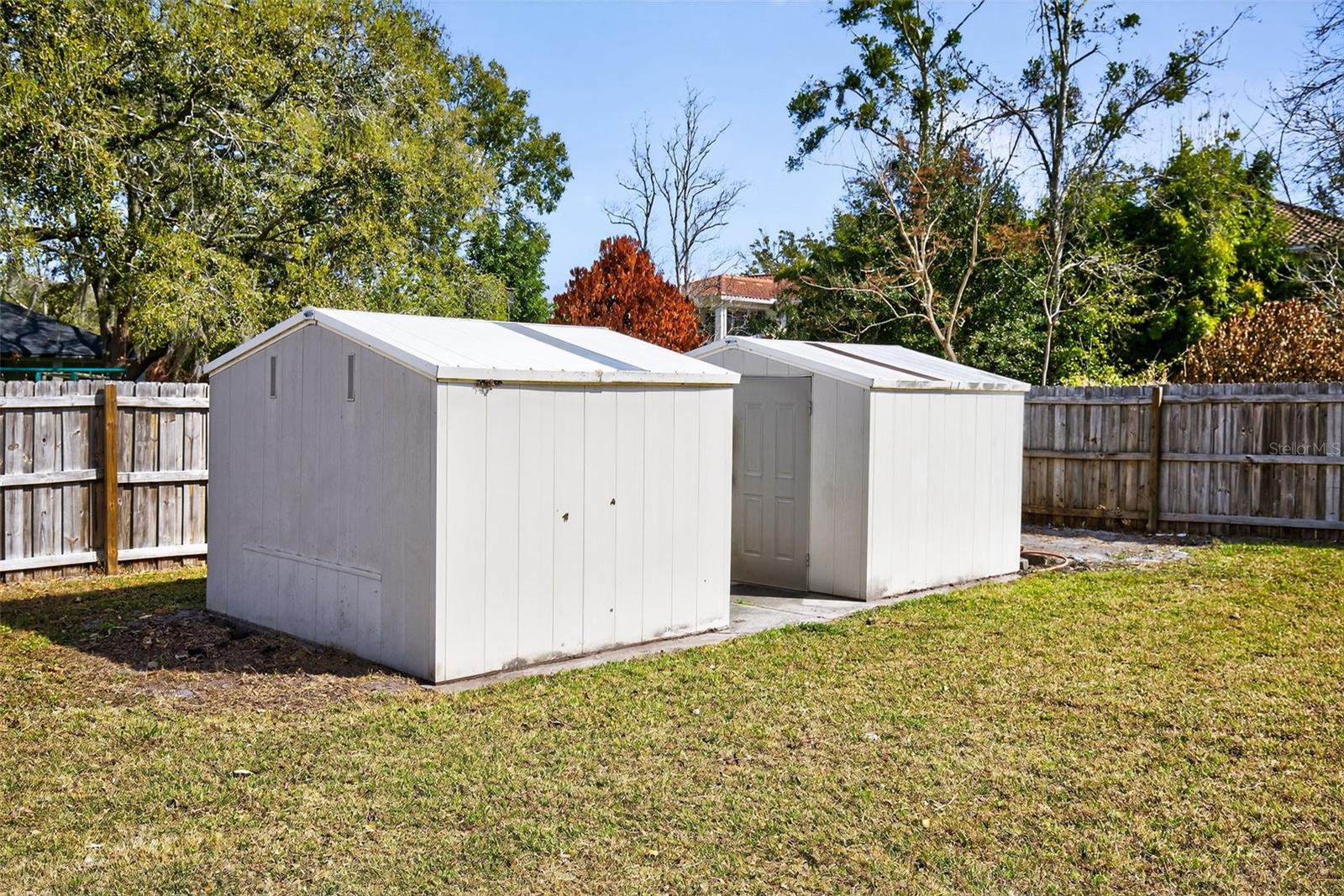 Image 25 of 34 For 703 Tangerine Court