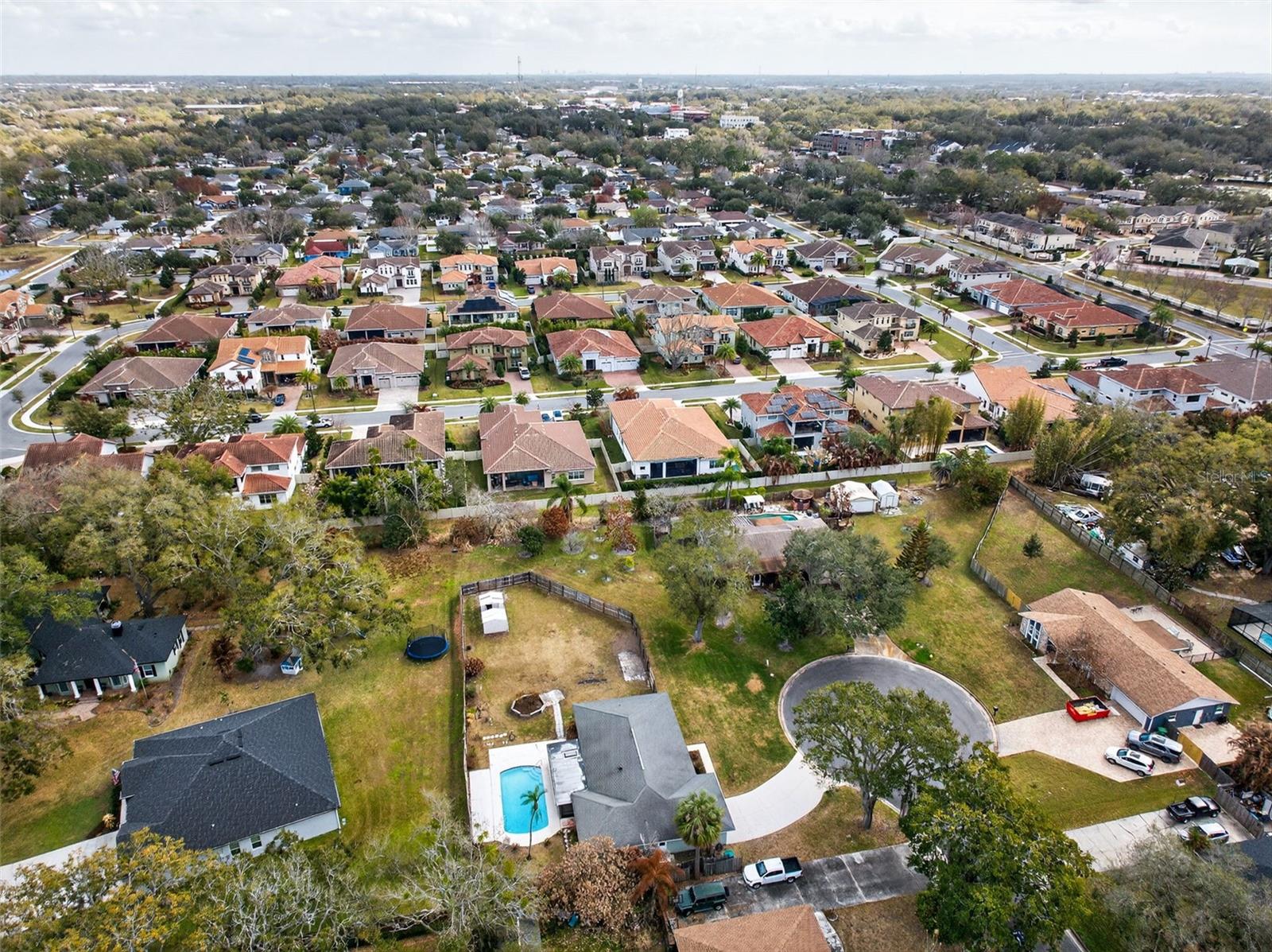 Image 31 of 34 For 703 Tangerine Court