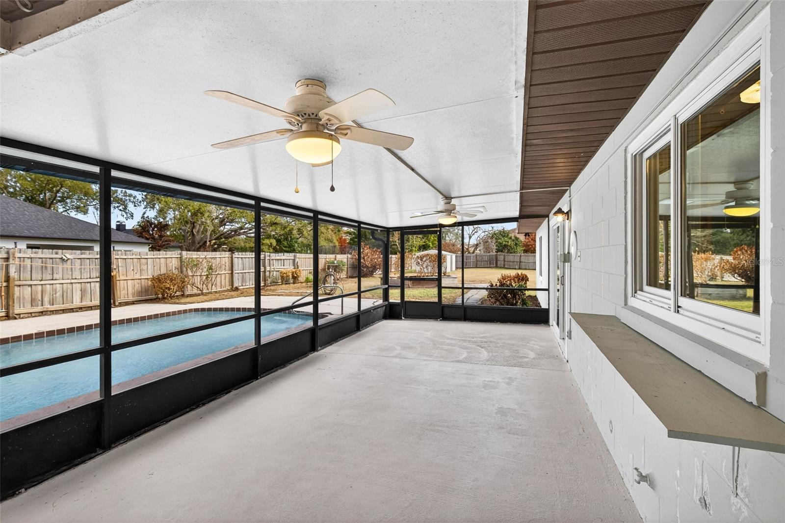 Image 4 of 34 For 703 Tangerine Court