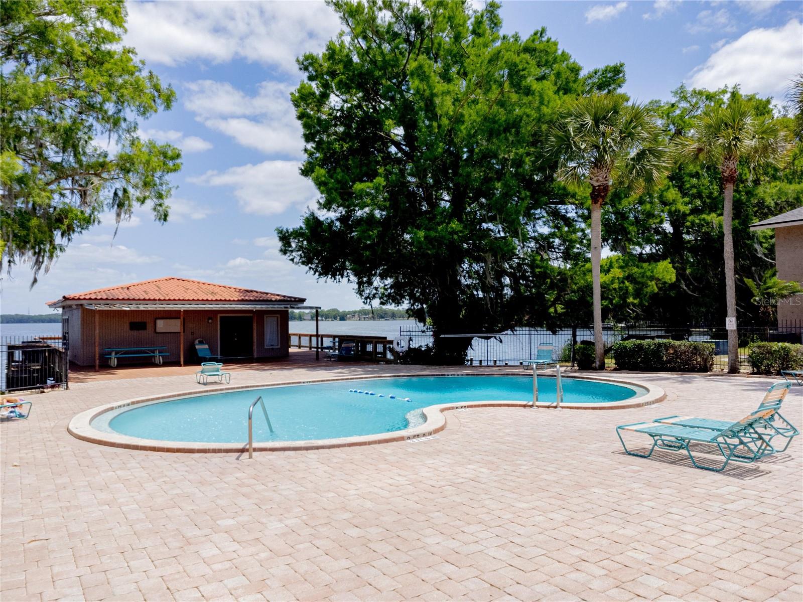 Image 6 of 12 For 1159 Calle Del Norte  A