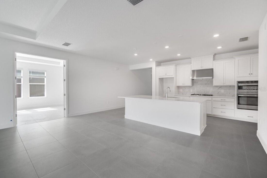 Image 13 of 50 For 13007 Harvest Rain Avenue