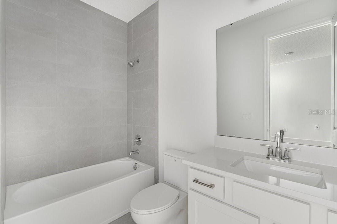 Image 27 of 50 For 13007 Harvest Rain Avenue