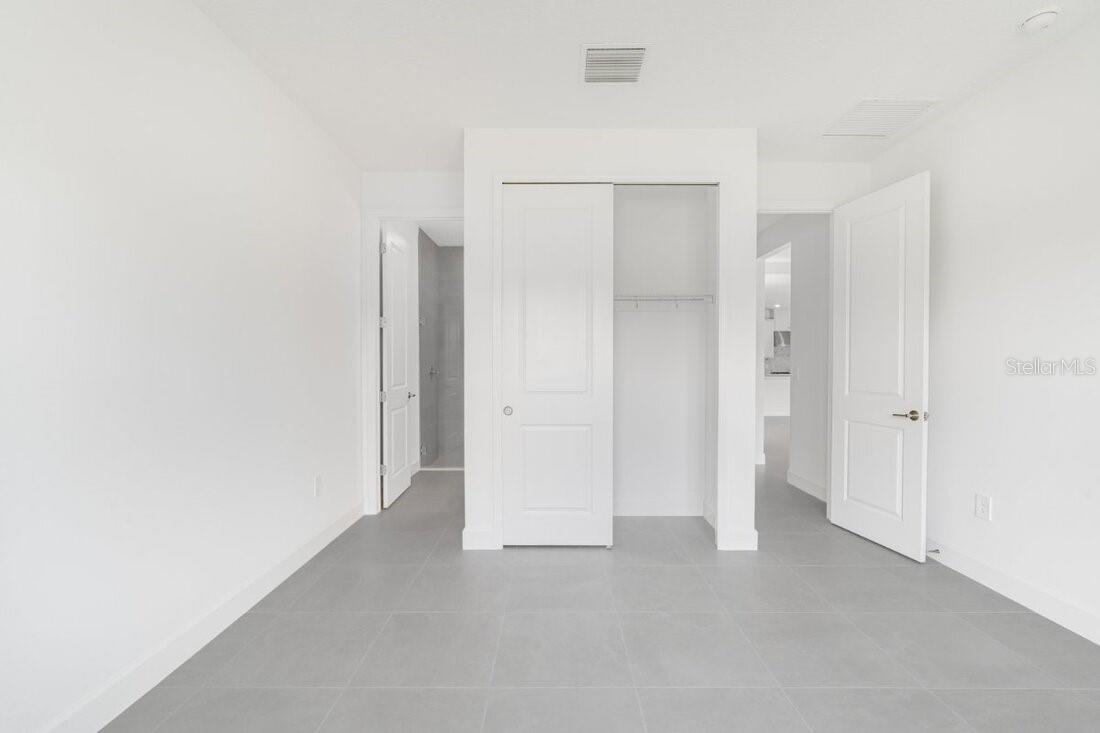 Image 36 of 50 For 13007 Harvest Rain Avenue