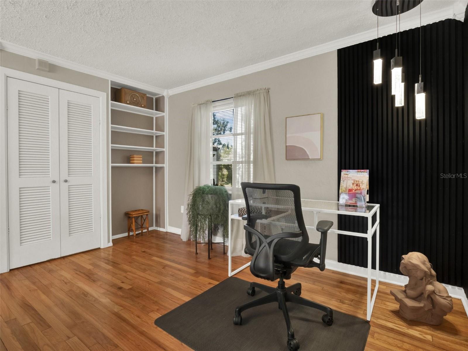 Image 11 of 31 For 407 Jersey Street