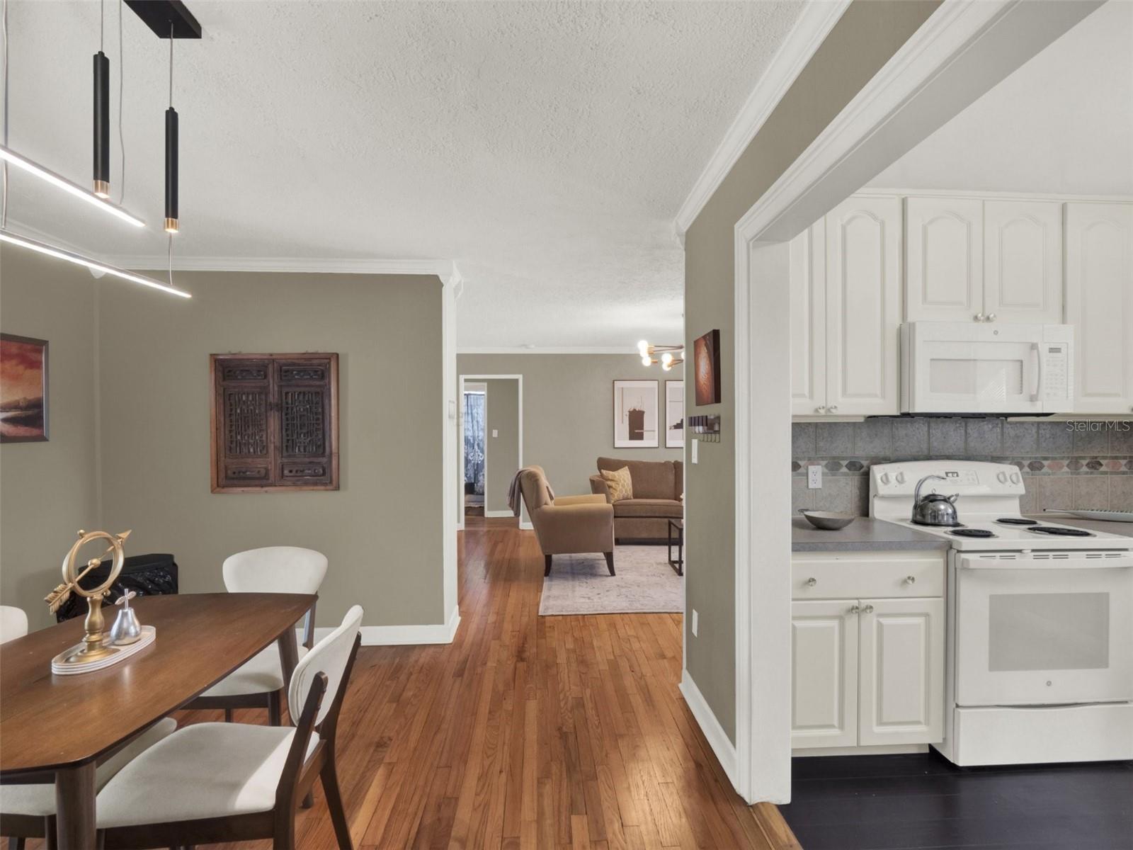 Image 16 of 31 For 407 Jersey Street