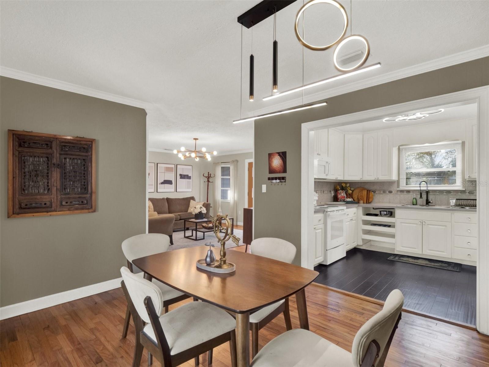 Image 17 of 31 For 407 Jersey Street