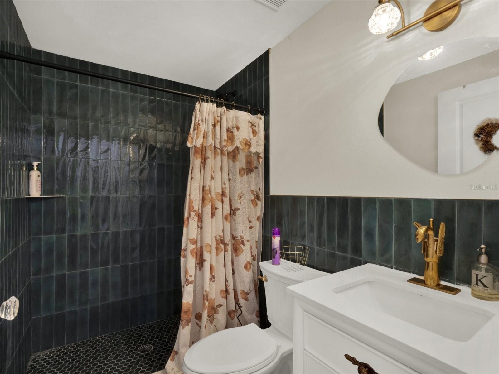 Image 26 of 31 For 407 Jersey Street