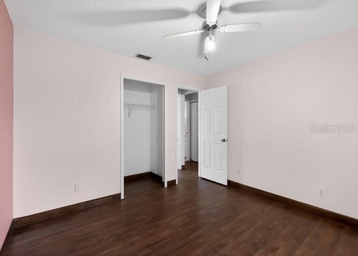 Image 17 of 21 For 508 Bloxam Avenue